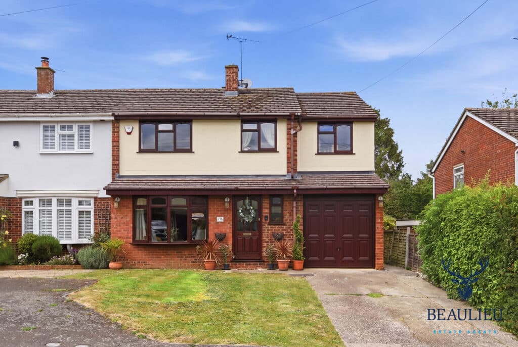 Bedells Avenue, Black Notley, CM77 8