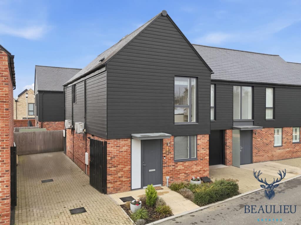 Belfry Crescent, Channels, CM3 3
